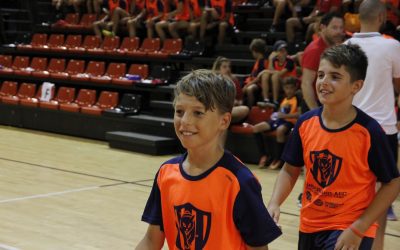 Por qué los campamentos para aprender inglés son la mejor opción para tus hijos/as